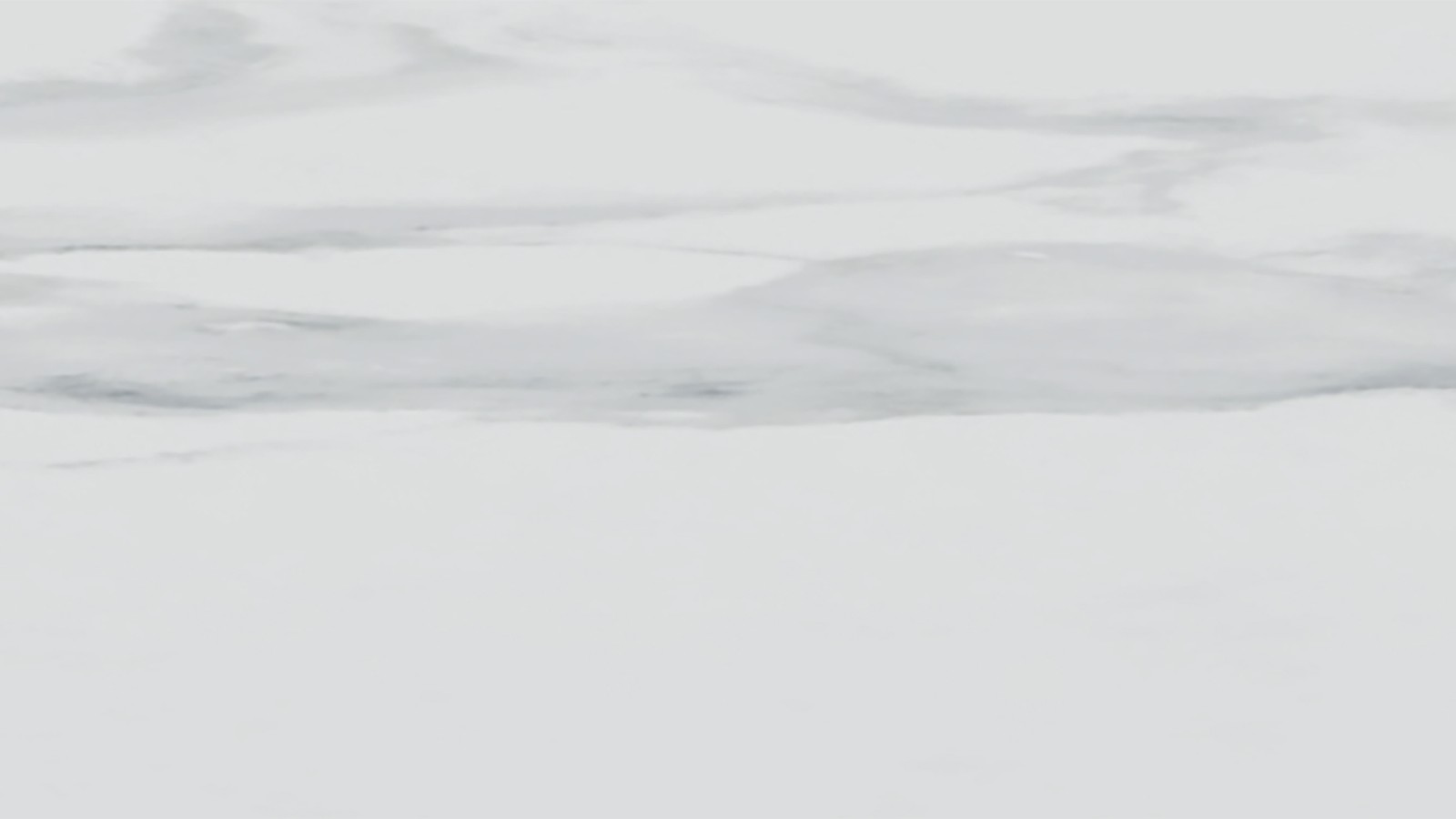 Couleur : grès-céramique aspect marbre blanc Couleur : grès-céramique aspect marbre blanc