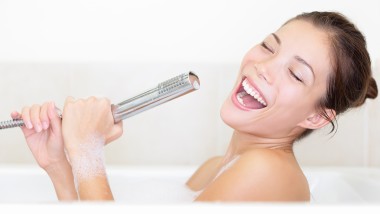 Bain complet ou douche – que privilégier et quand ?