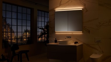 L'armoire de toilette Geberit ONE avec ComfortLight (© Geberit)