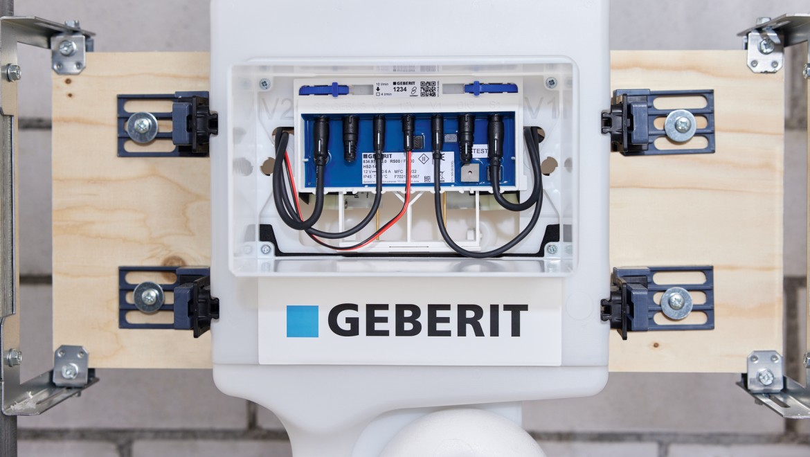 Le rinçage hygiénique Geberit HS50 est directement raccordé à la passerelle