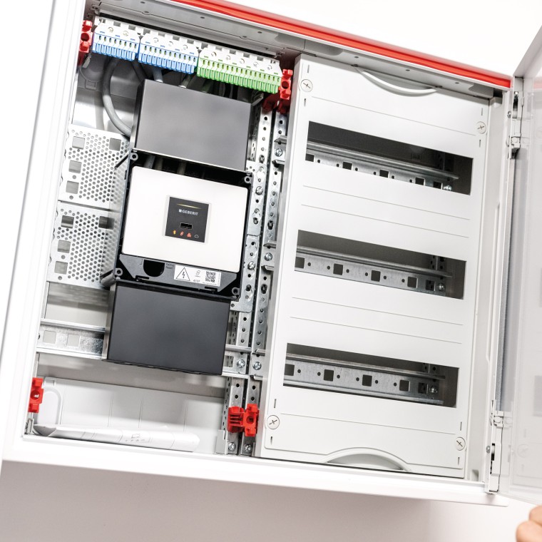 Geberit Gateway intégrée dans l’armoire électrique Geberit Gateway intégrée dans l’armoire électrique