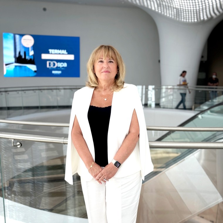 Möchte, dass sich ihre Patienten und Mitarbeitenden wohlfühlen: Prof. Dr. Zeynep Kahveci. (© Doruk Hospital)