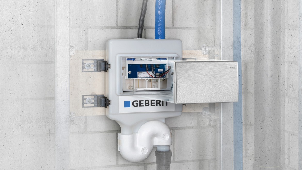 Die Geberit HS30 Hygienespülung kann insbesondere für Anwendungen mit grossen Spülvolumina auf kompakten Einbauraum eingesetzt werden (© Geberit)