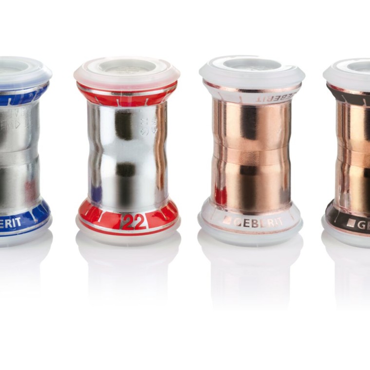 Geberit Mapress Fittings in den verschiedenen Materialien mit Schutzkappen Geberit Mapress Fittings in den verschiedenen Materialien mit Schutzkappen