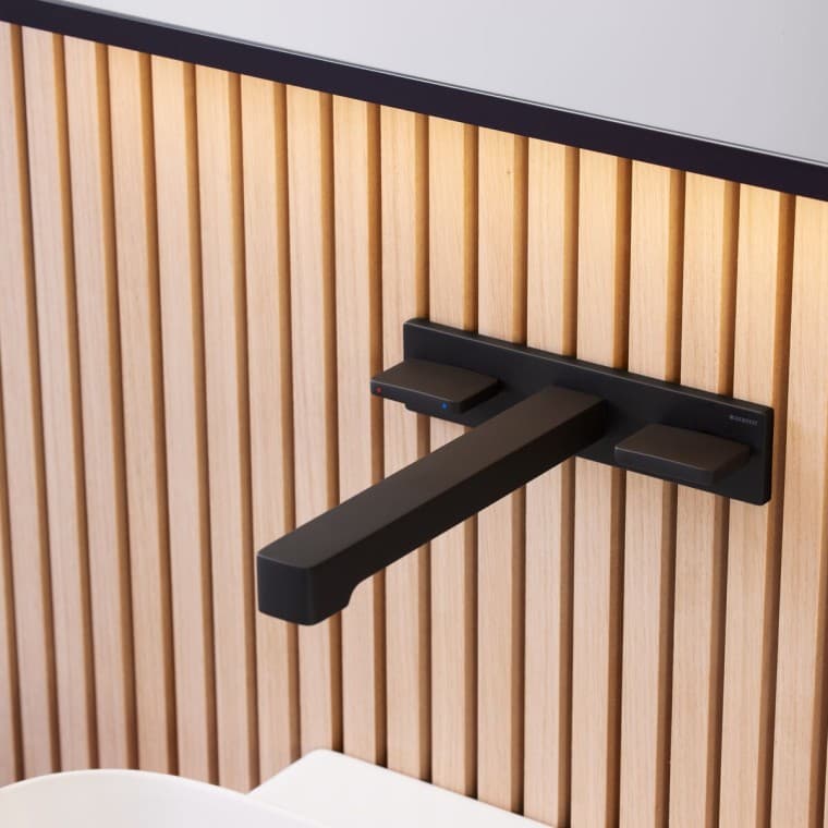 Robinet mural carré noir mat Geberit ONE Robinet mural carré noir mat Geberit ONE