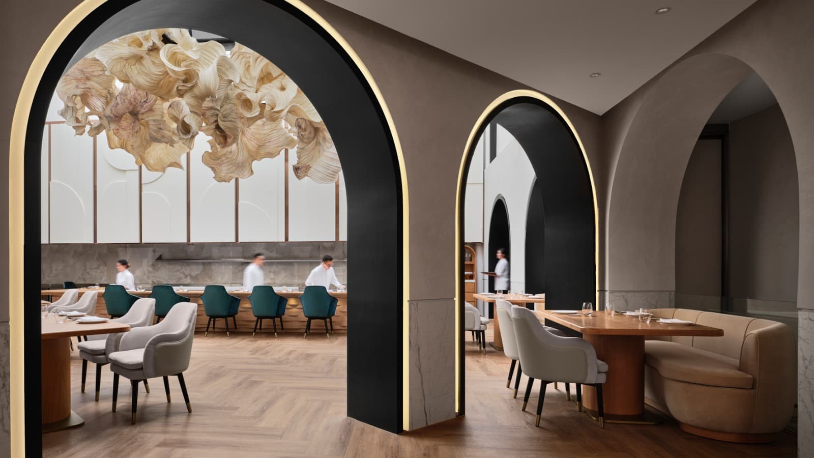 Le restaurant gastronomique Born, à Singapour, est un chef-d’œuvre du design à l’intérieur comme à l’extérieur (© Owen Raggett) Le restaurant gastronomique Born, à Singapour, est un chef-d’œuvre du design à l’intérieur comme à l’extérieur (© Owen Raggett)